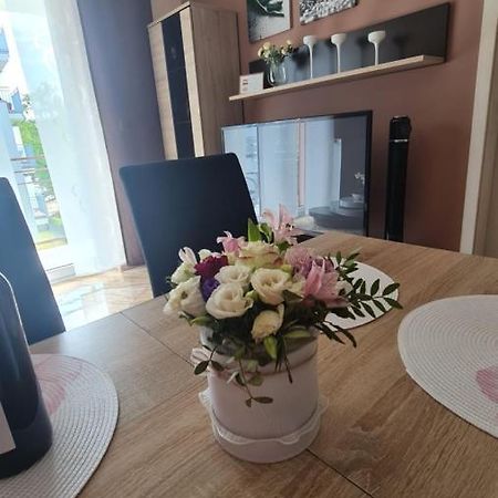 슈비노우이스쳬 Four Seasons Aquamarina 아파트 외부 사진